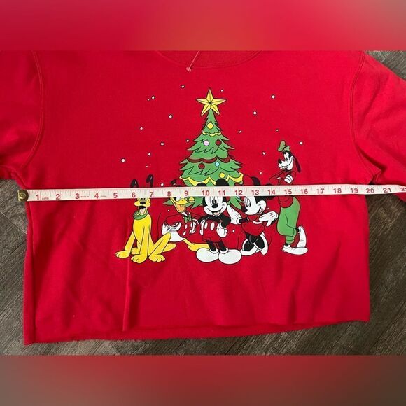 Disney's Mickey and Friends Cropped Christmas Sweatshirt-Size Large - Picture 6 of 6